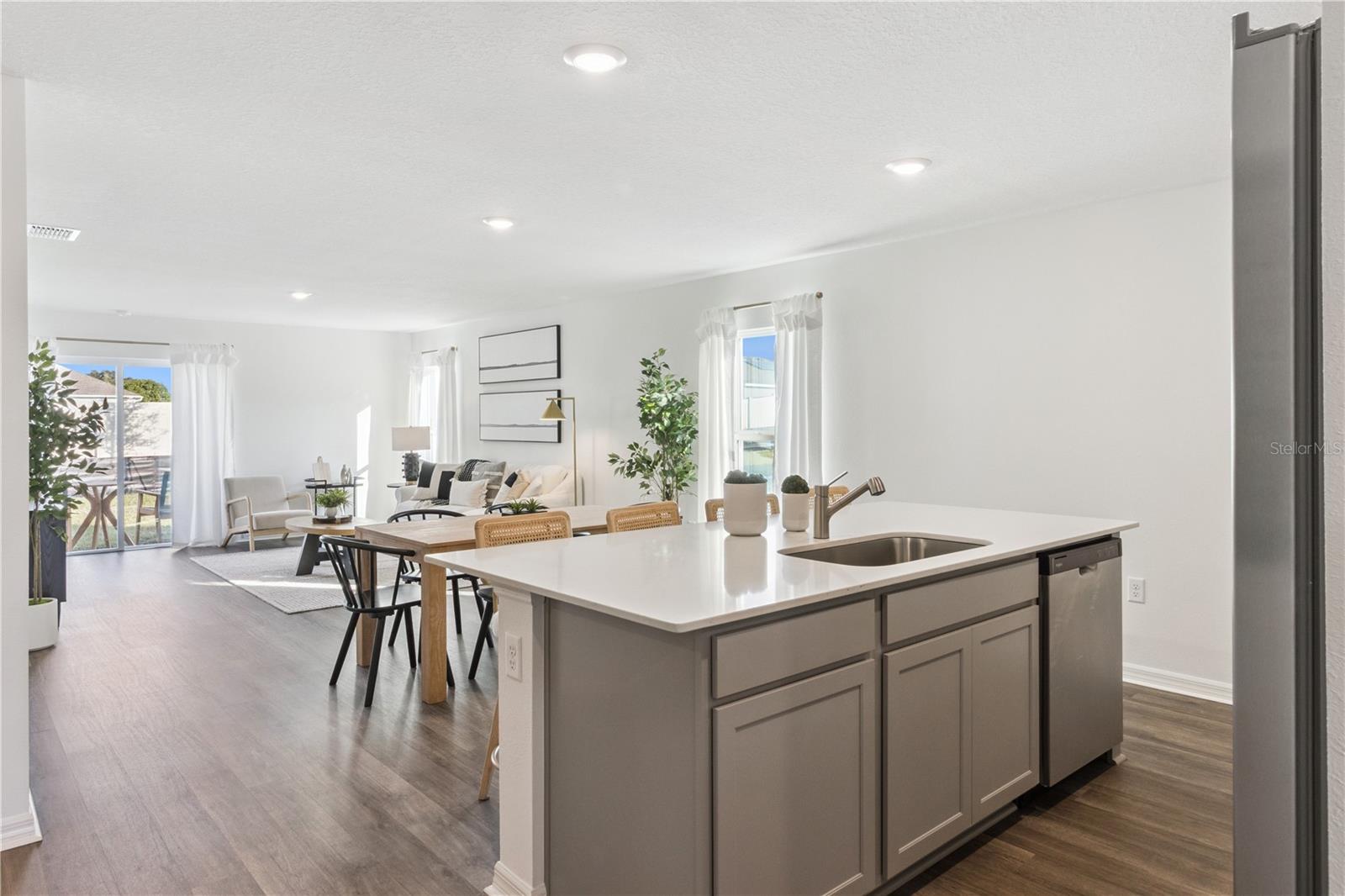 LEOMAS LANDING - PHASE 2 - Residential