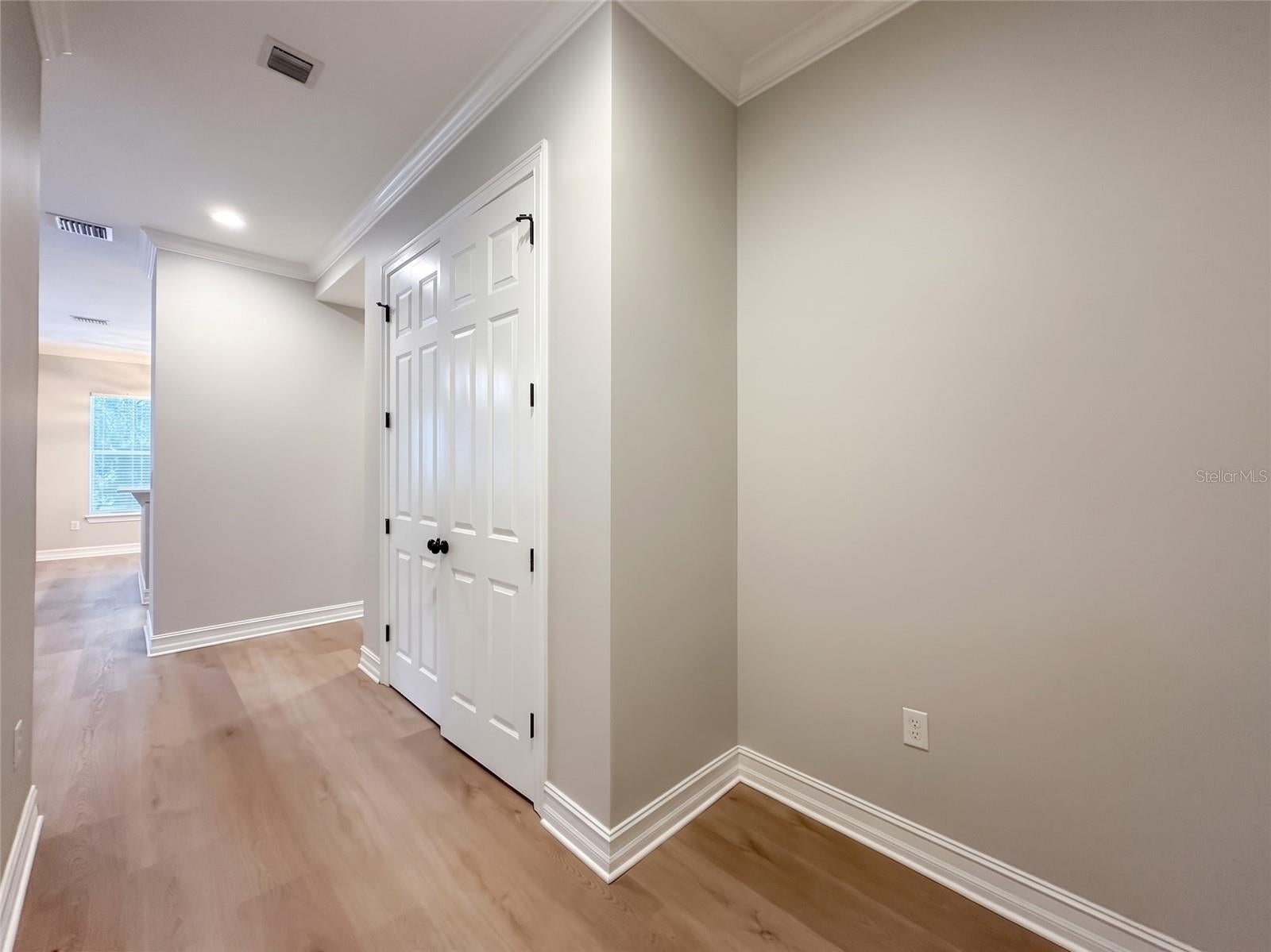 762 CELEBRATION AVENUE 2201