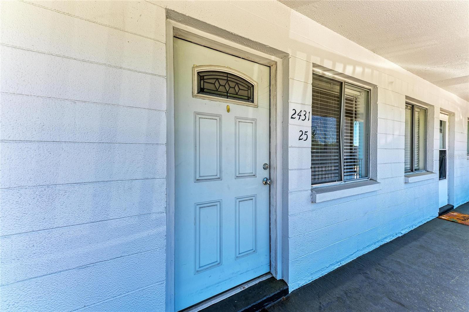 THE FOURTH BAYSHORE - Residential