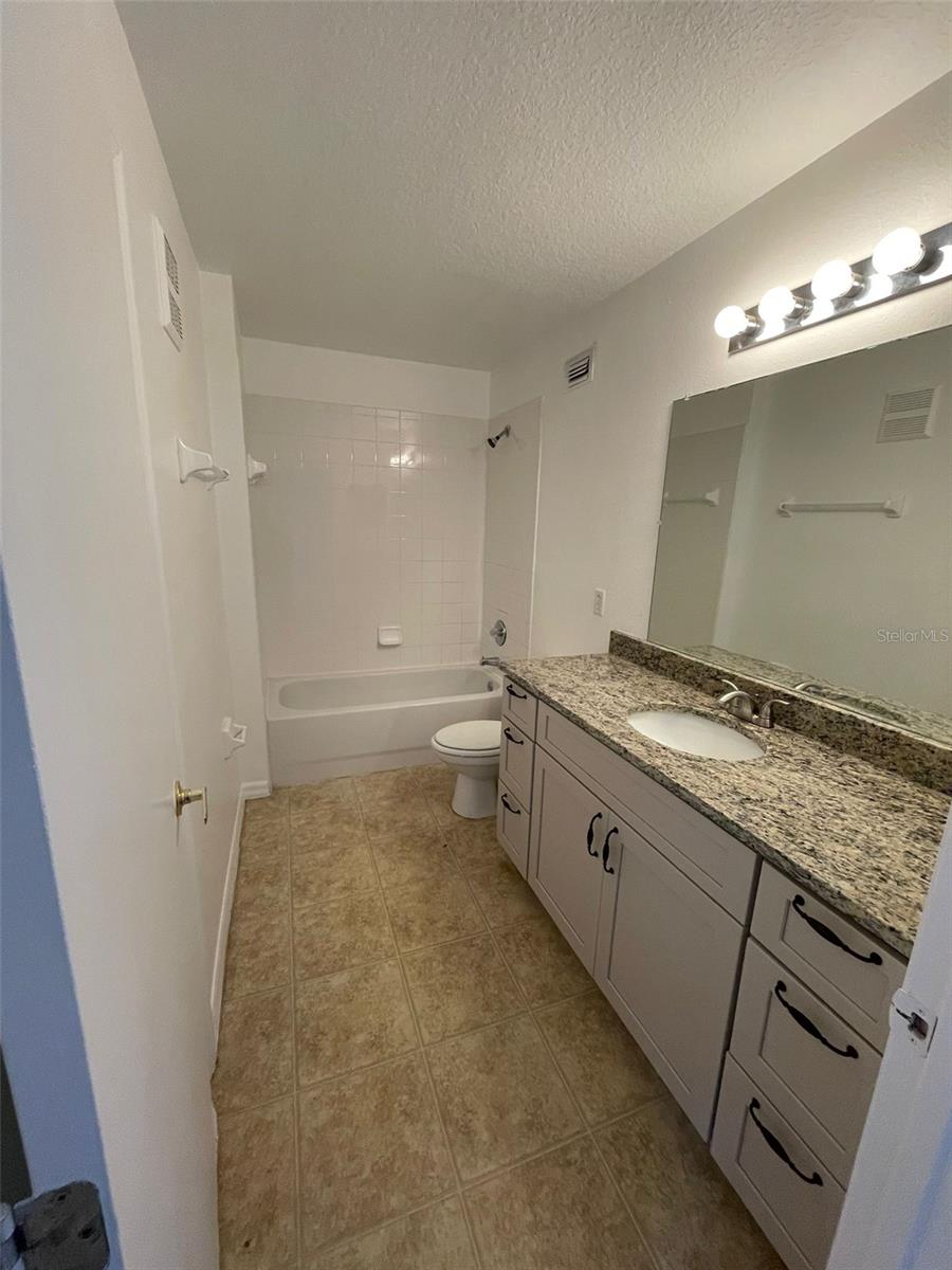 BIMINI BAY PH 01 - Residential Lease