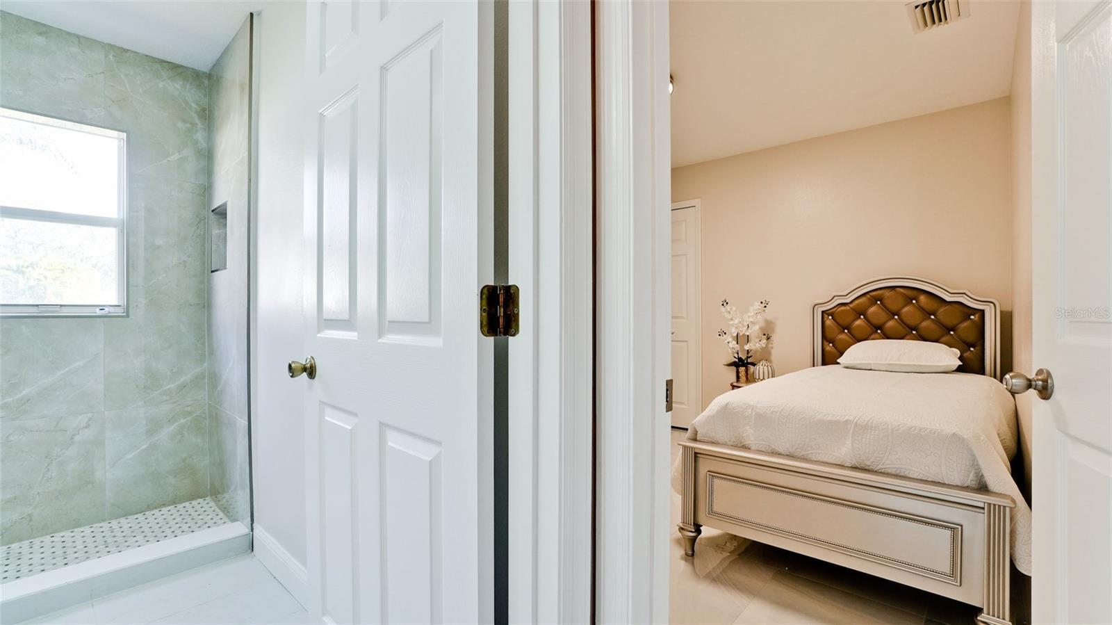 SABAL HARBOUR PH VI - Residential Lease