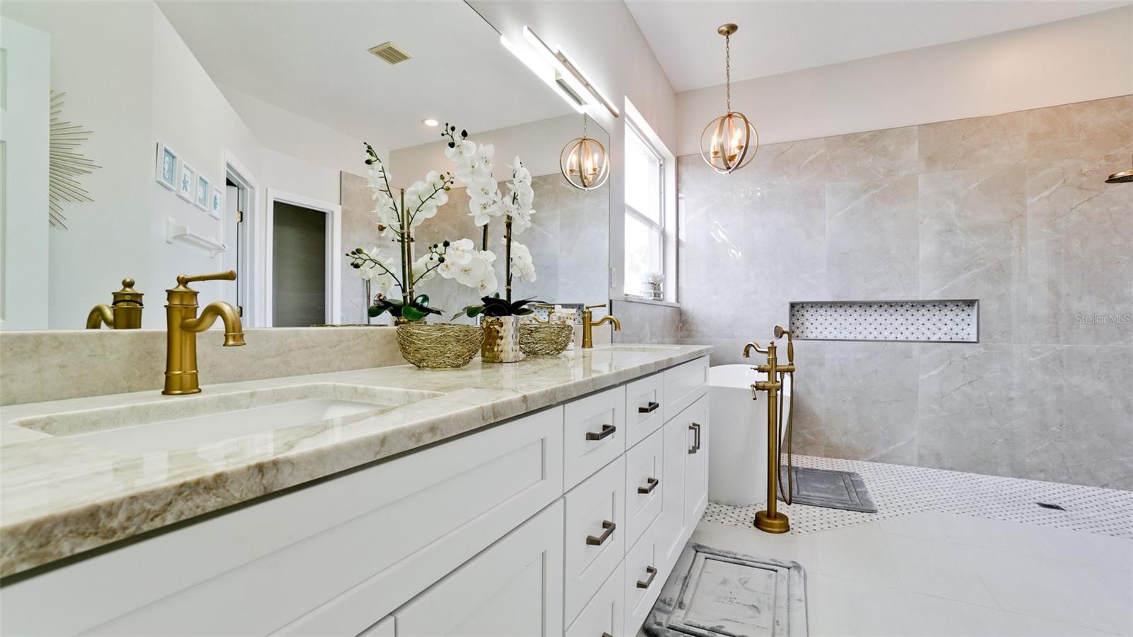 SABAL HARBOUR PH VI - Residential Lease