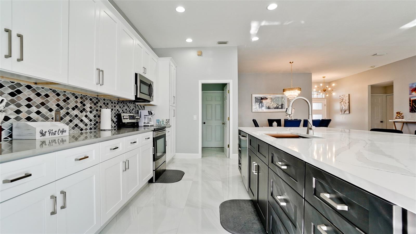 SABAL HARBOUR PH VI - Residential Lease