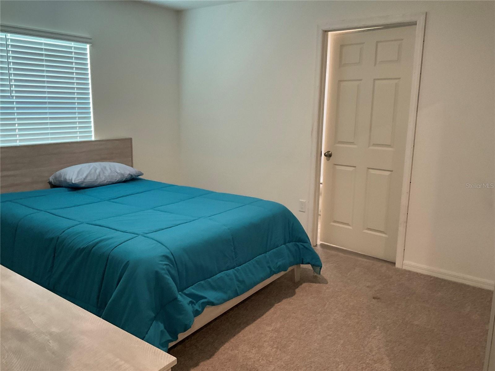 PALM COAST SEC 33 - Residential Lease
