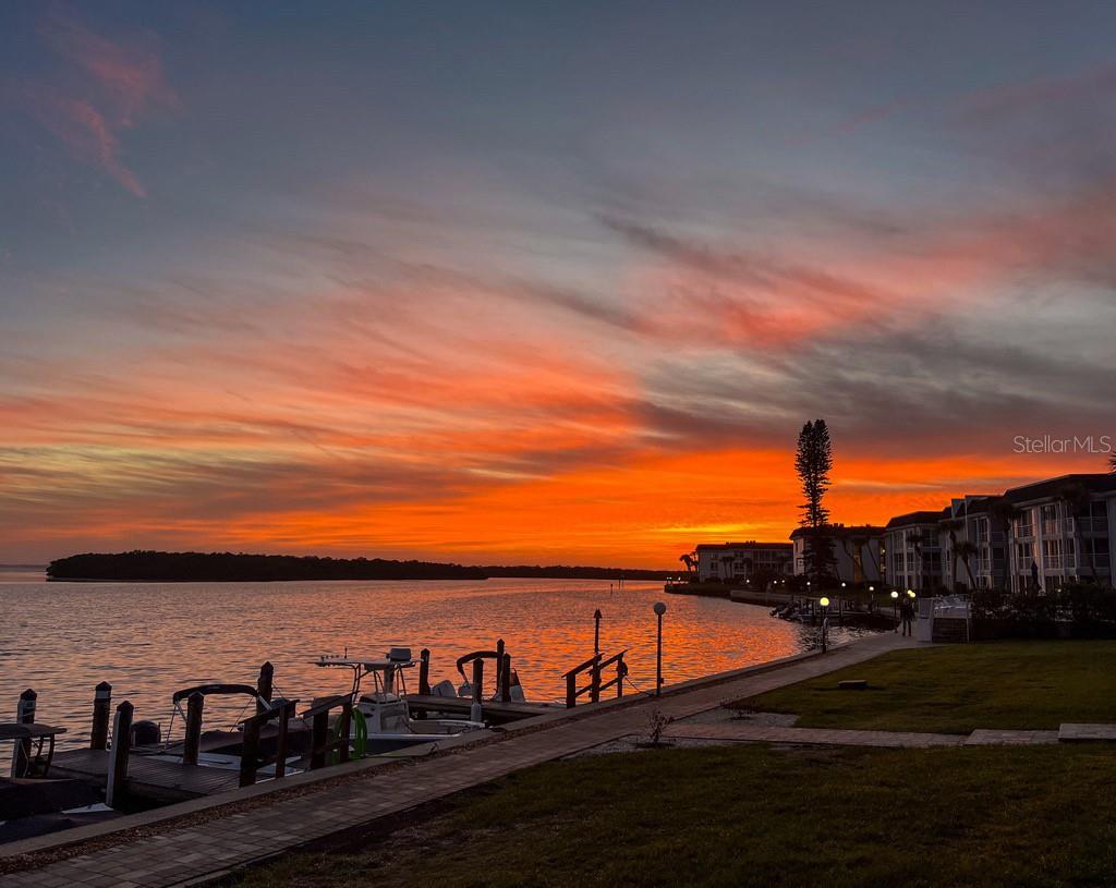 LONGBOAT HARBOUR - Residential