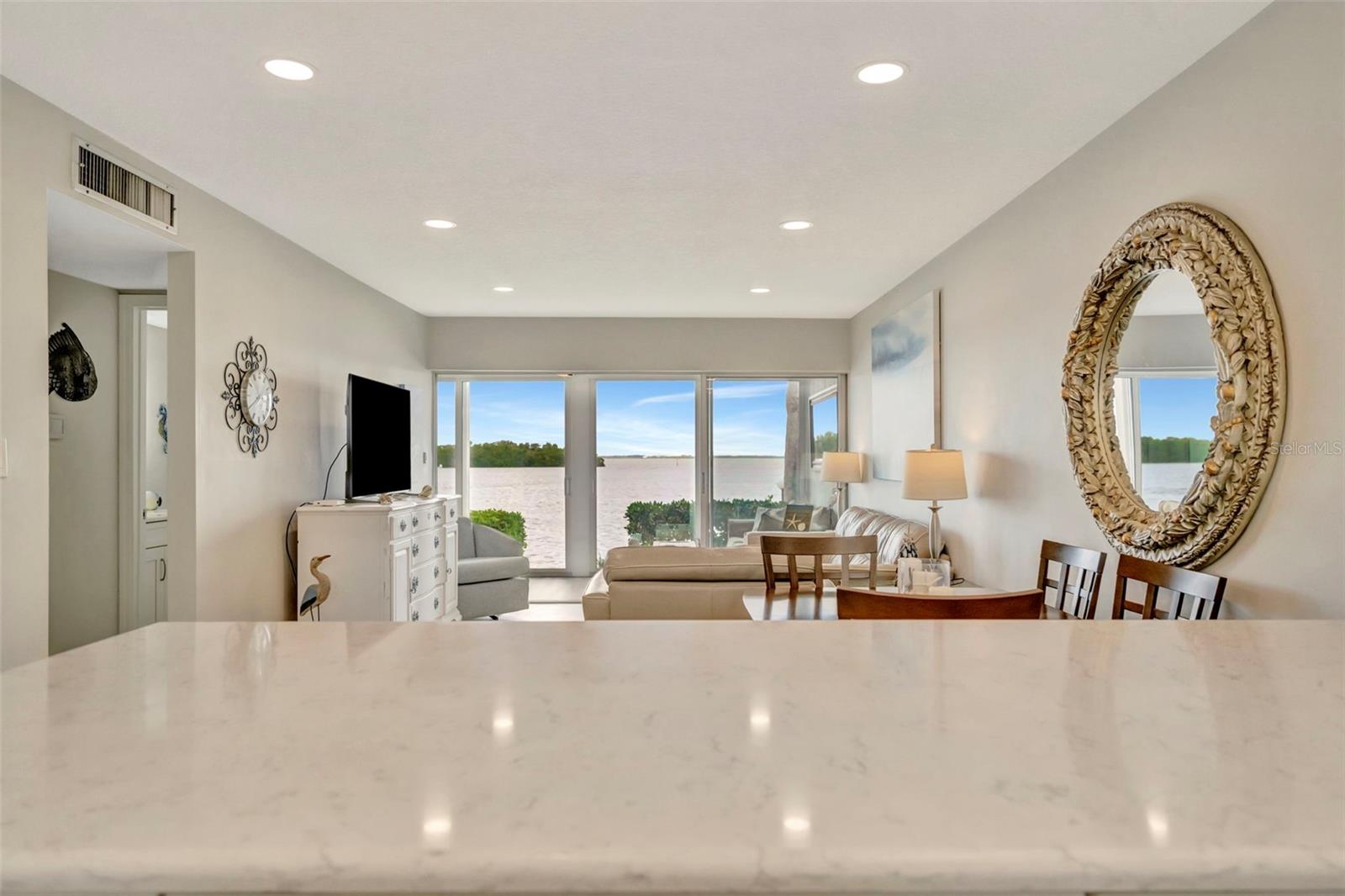 LONGBOAT HARBOUR - Residential
