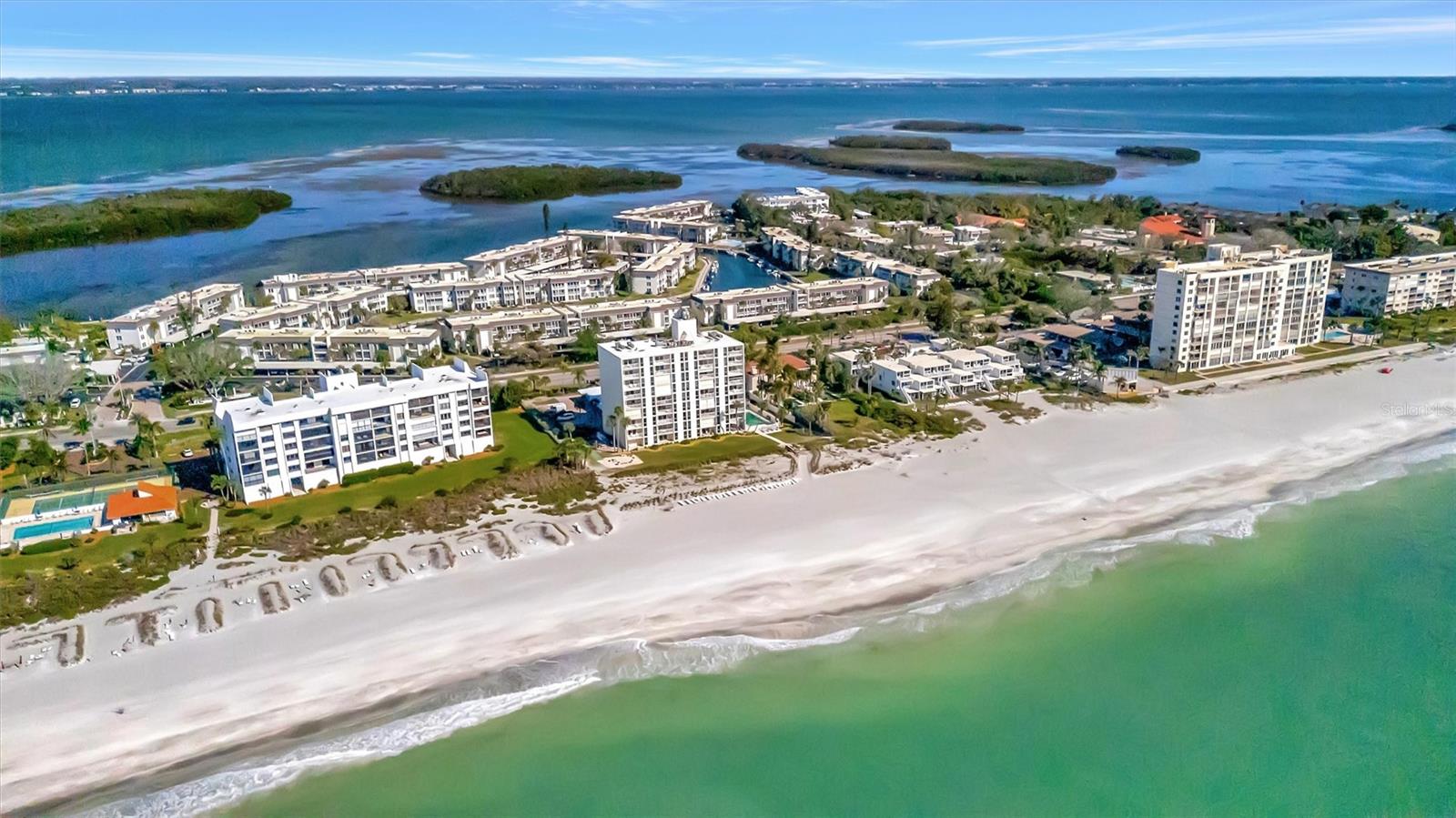 LONGBOAT HARBOUR - Residential