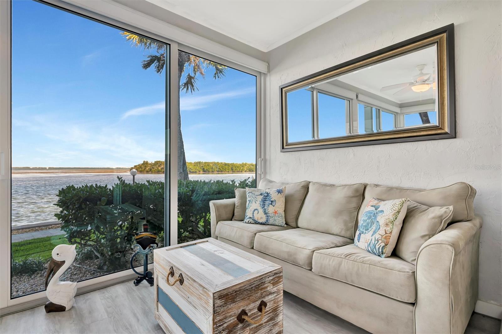 LONGBOAT HARBOUR - Residential