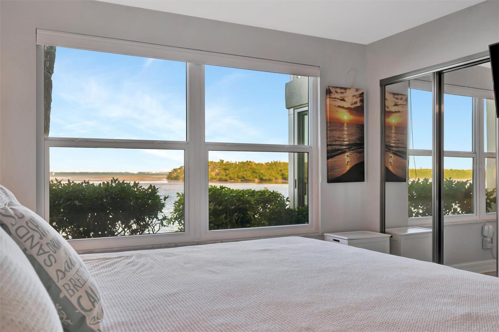 LONGBOAT HARBOUR - Residential