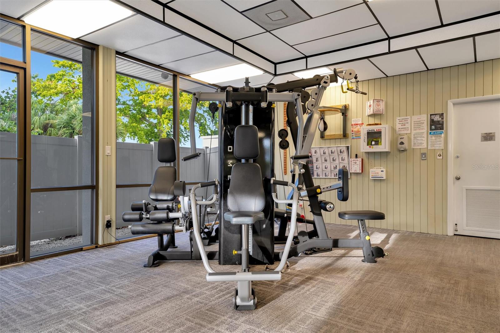 LONGBOAT HARBOUR - Residential