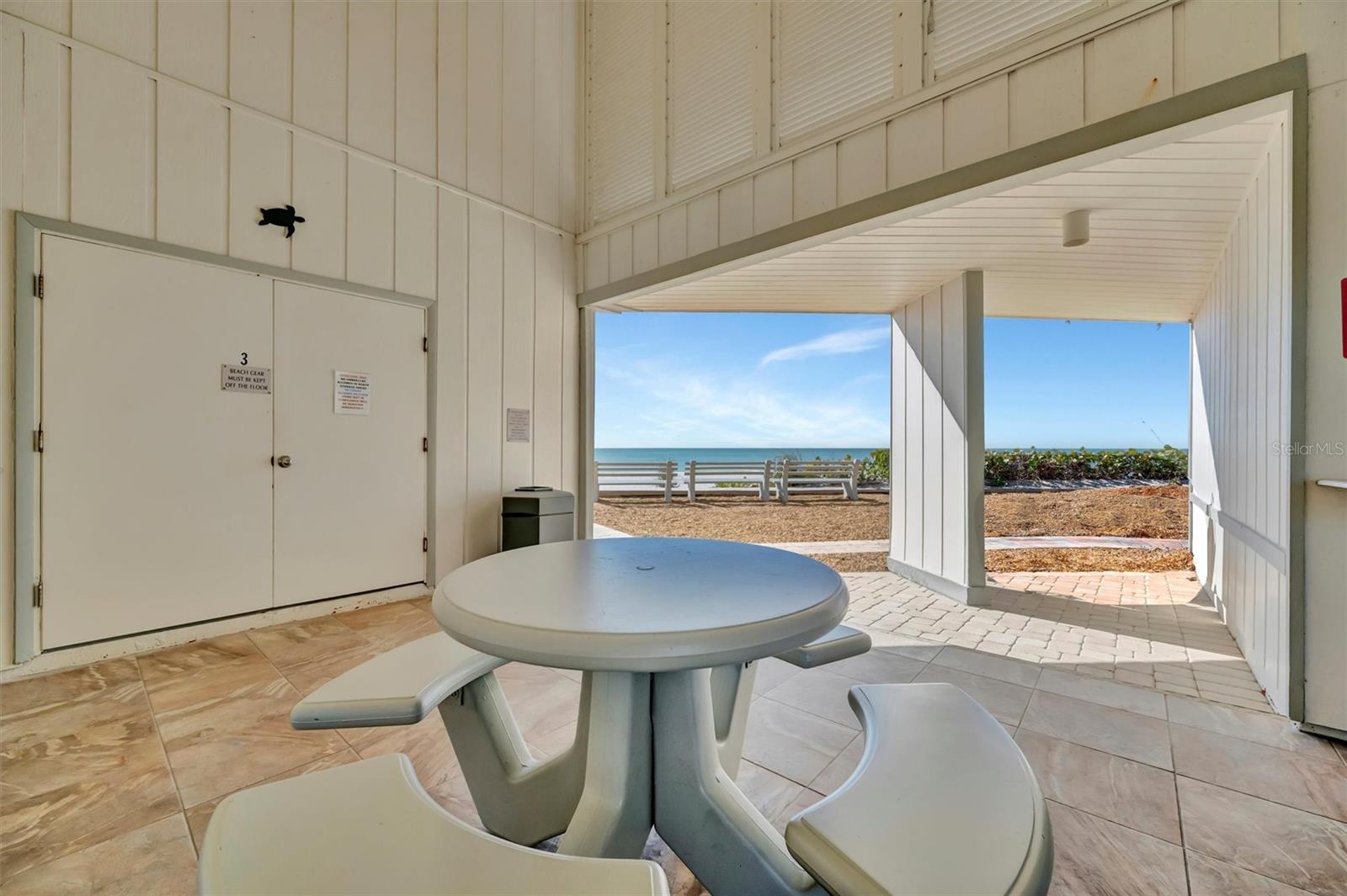 LONGBOAT HARBOUR - Residential