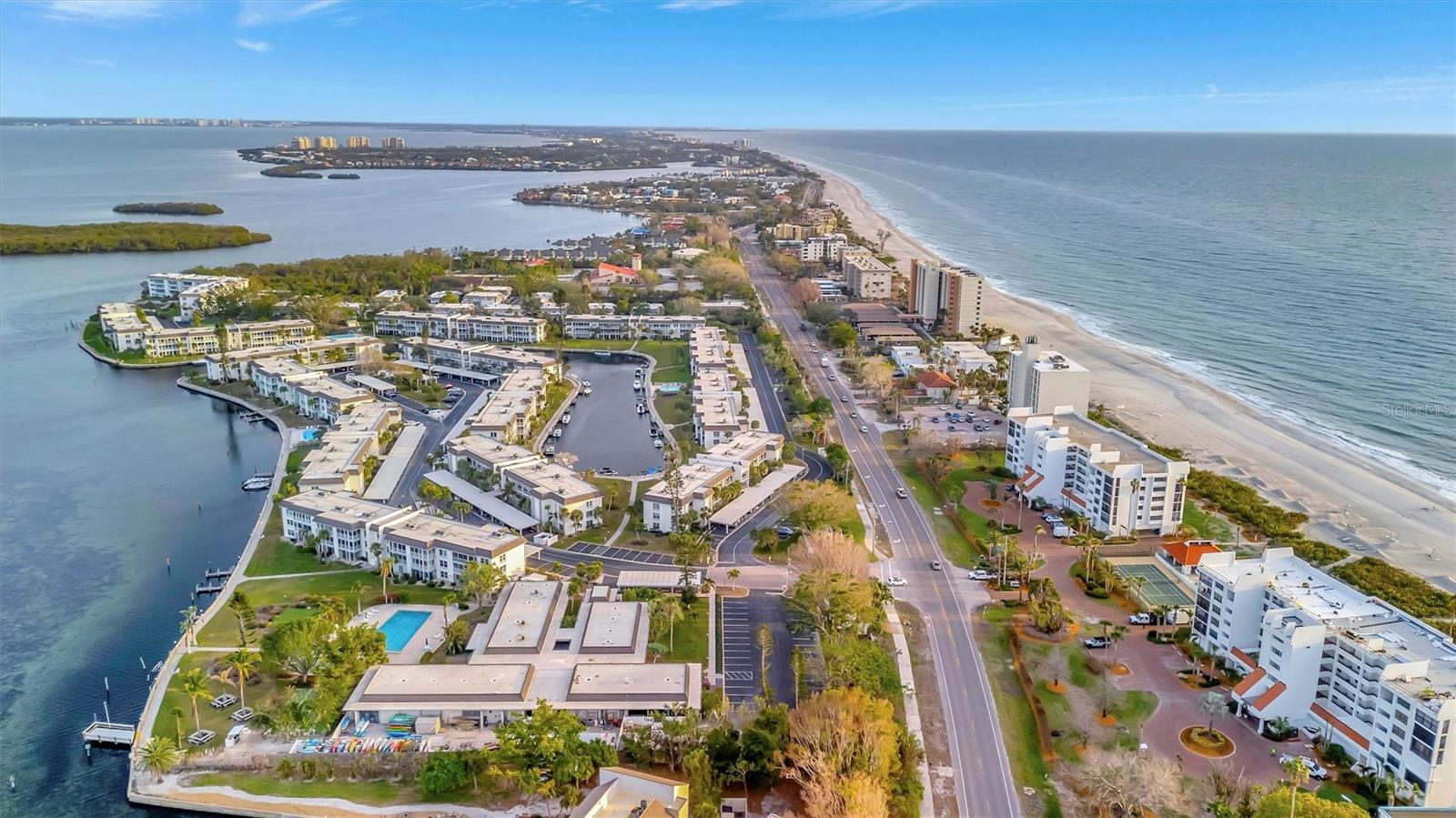 LONGBOAT HARBOUR - Residential