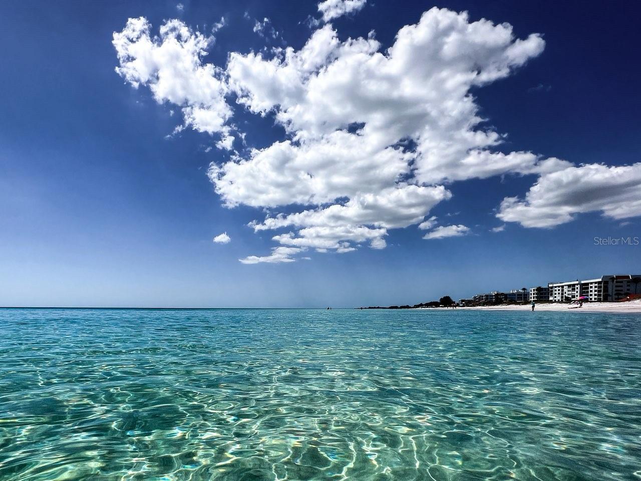 LONGBOAT HARBOUR - Residential