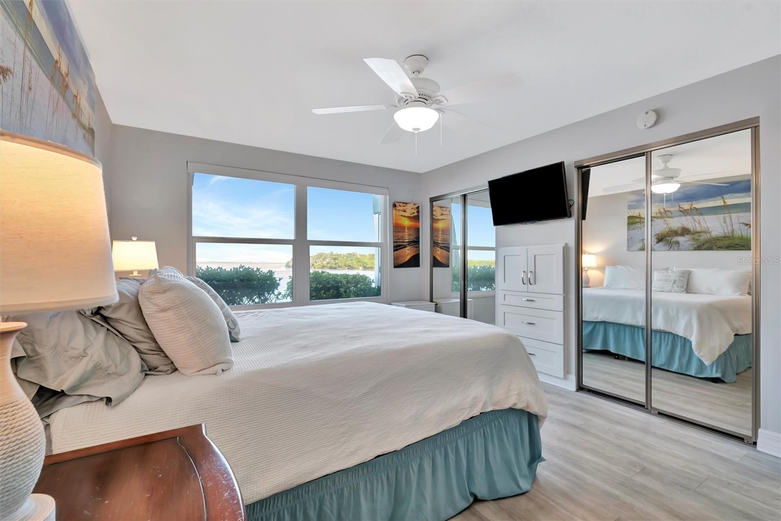 LONGBOAT HARBOUR - Residential