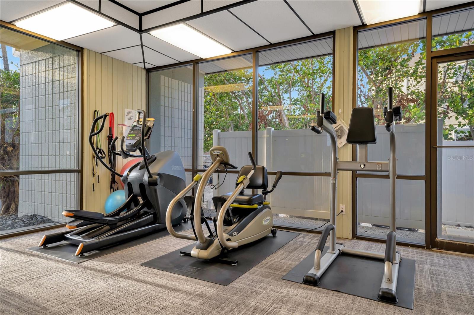 LONGBOAT HARBOUR - Residential