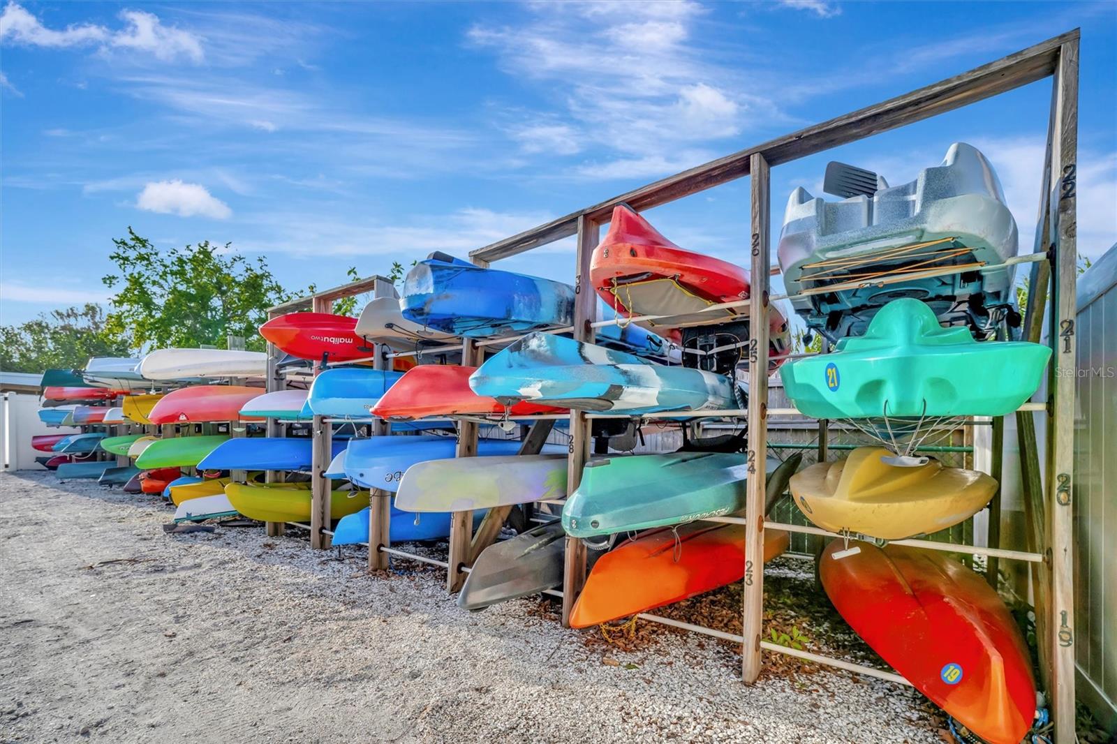 LONGBOAT HARBOUR - Residential