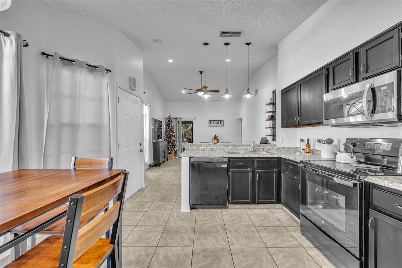 SHEELER OAKS PH 02A - Residential