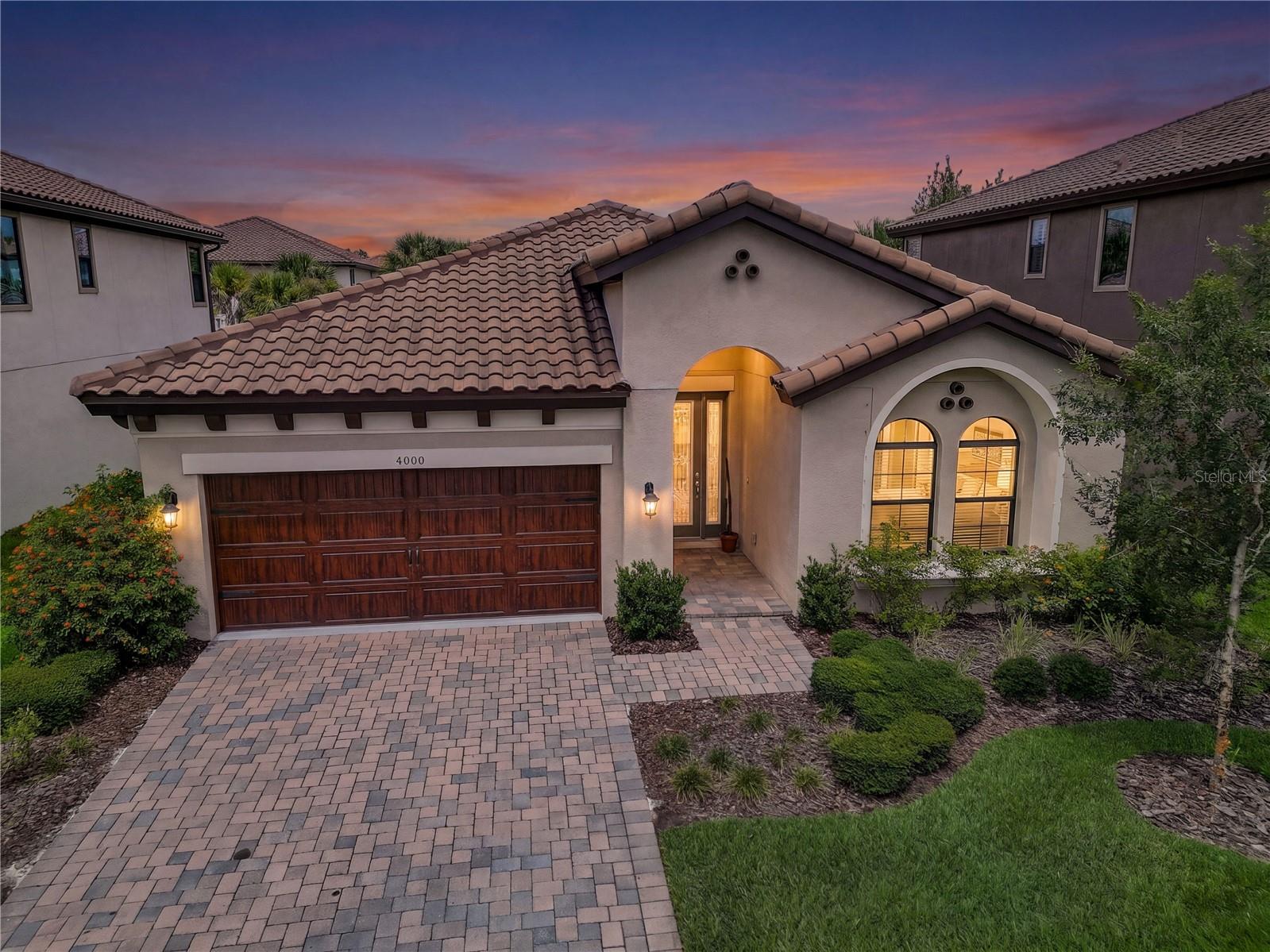 4000 BURDICK LOOP