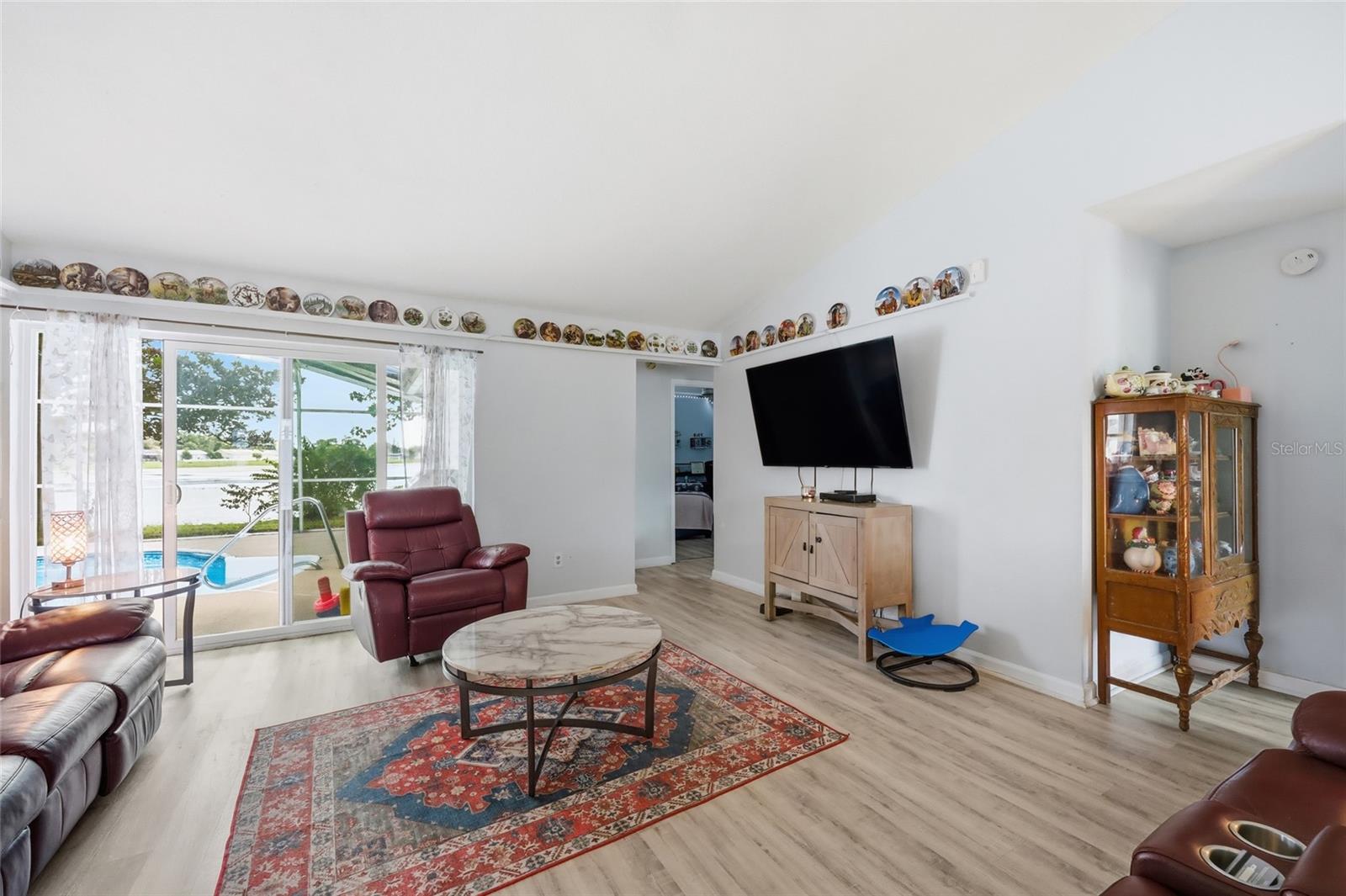 BVL UNIT 8 - Residential