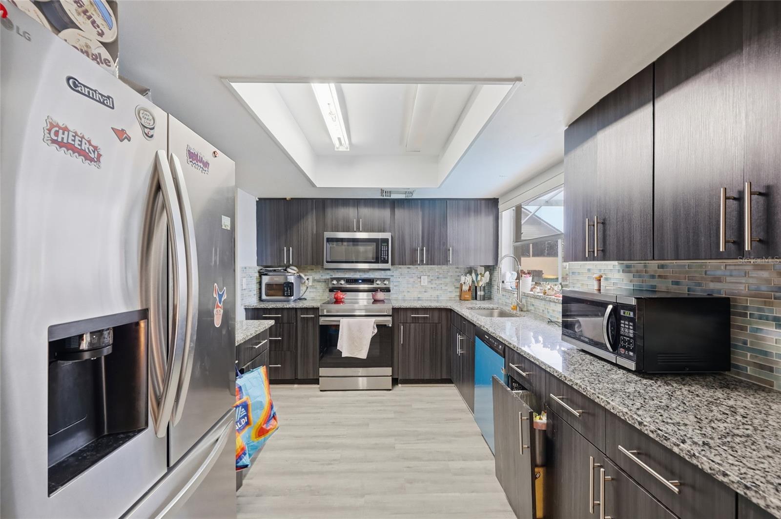 BVL UNIT 8 - Residential