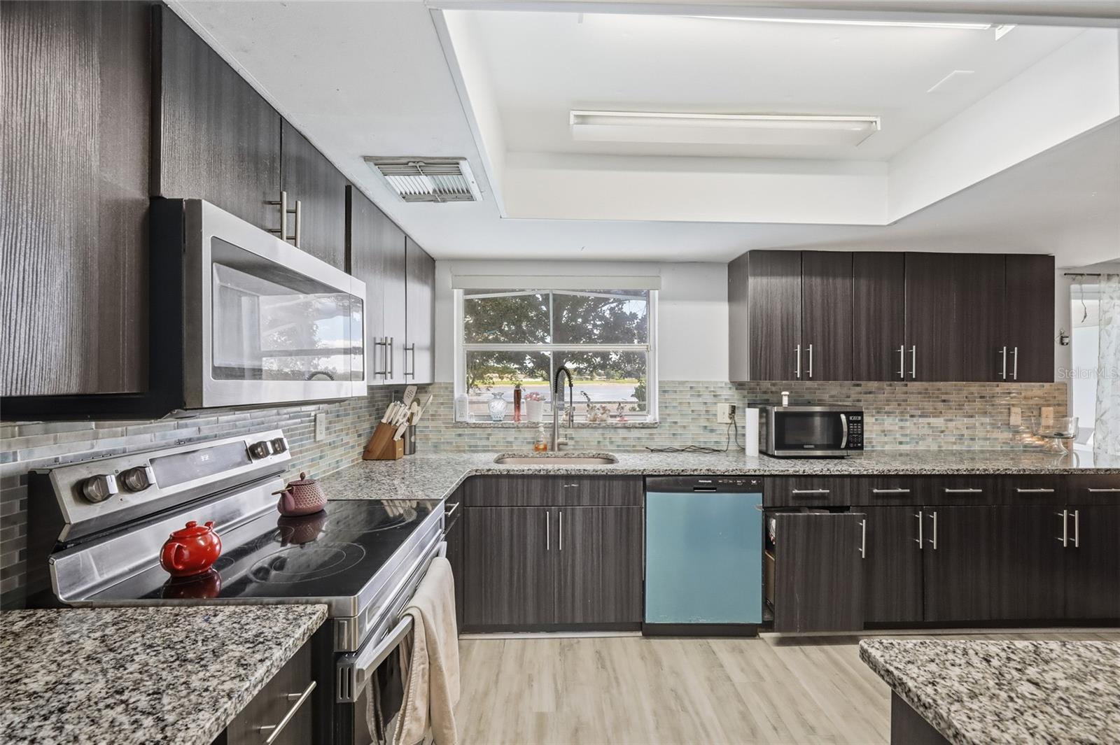 BVL UNIT 8 - Residential