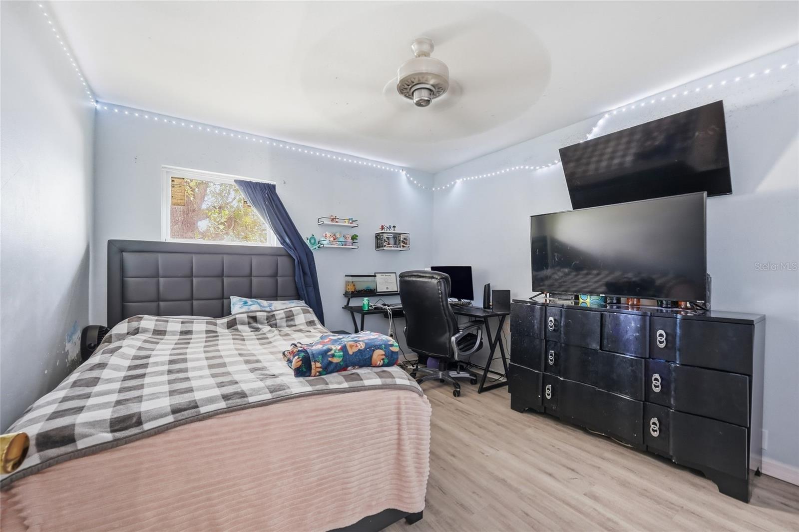 BVL UNIT 8 - Residential