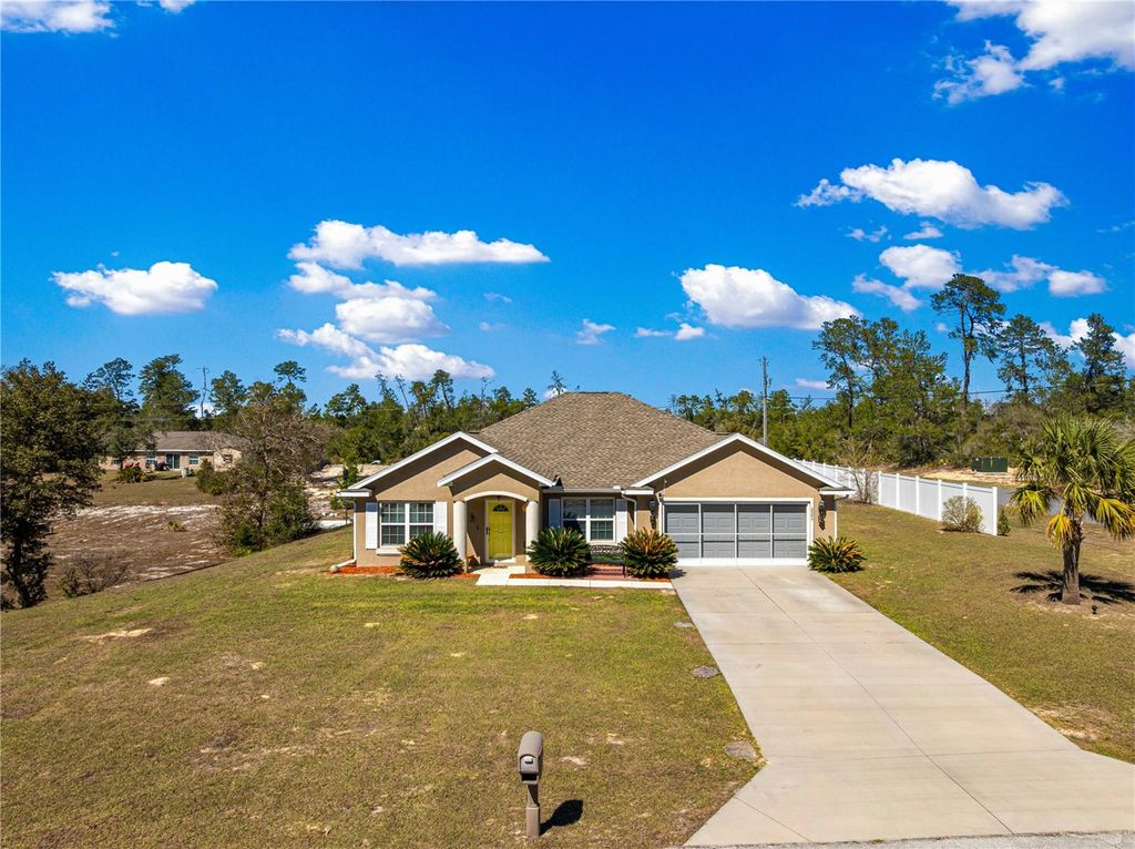 Photo of 2545 SW 175th Loop, Ocala, FL 34473 (MLS # OM719607)
