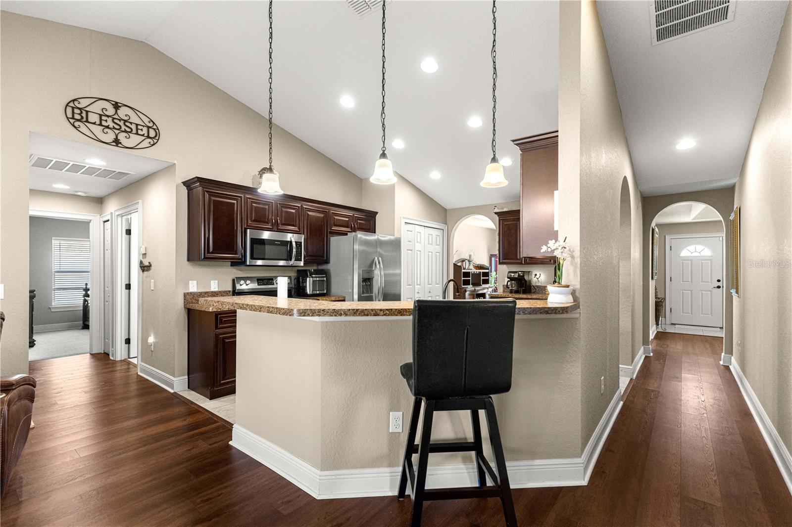 MARION OAKS - Residential