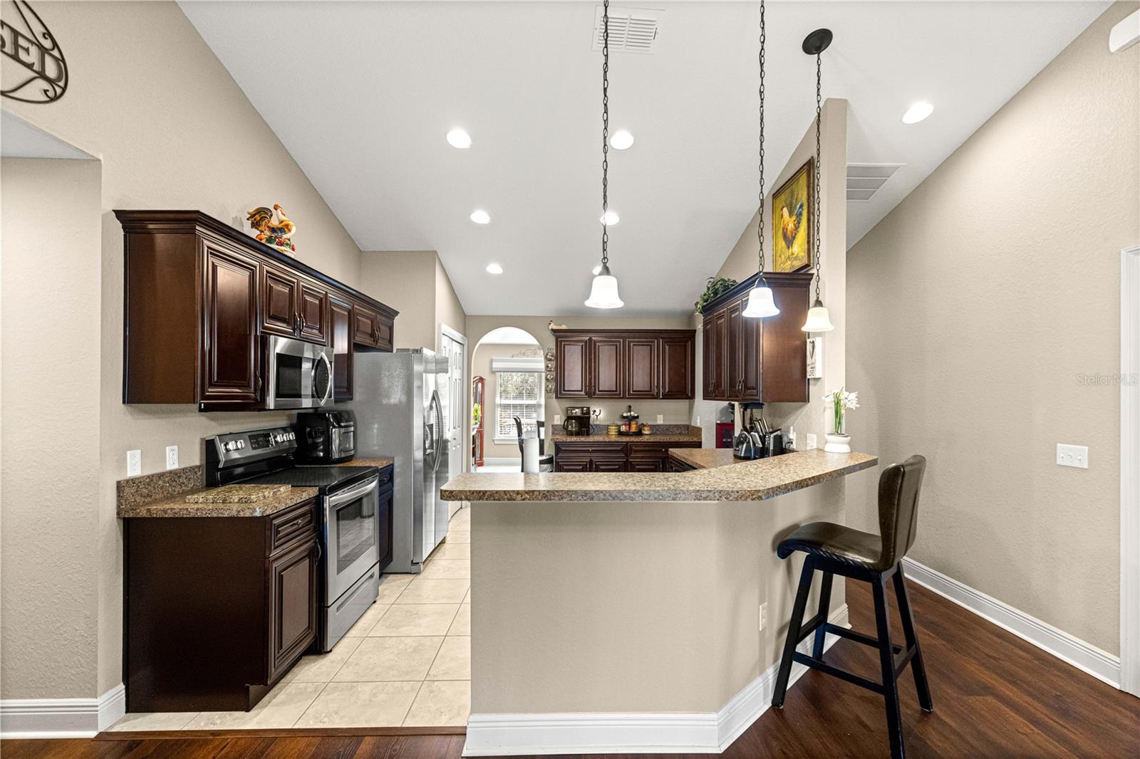 MARION OAKS - Residential