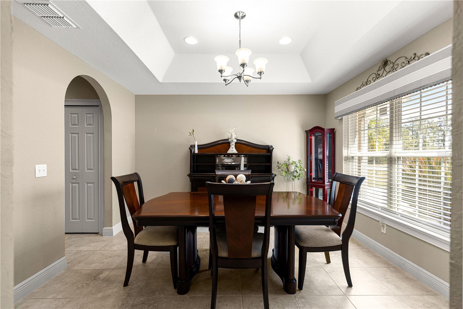 MARION OAKS - Residential