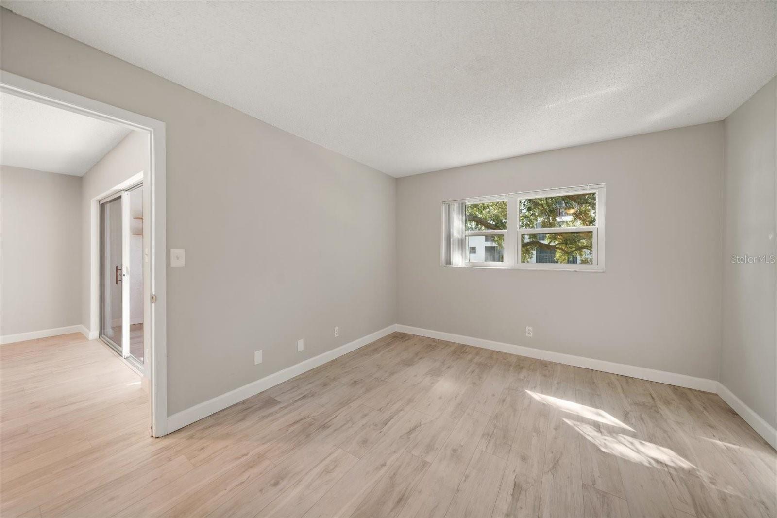 WATERS EDGE 2 CONDO - Residential