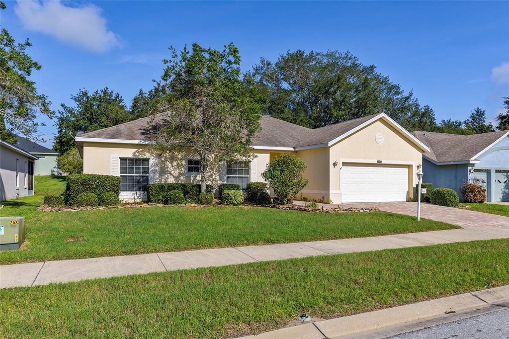 Photo of 25245 Quail Croft Place, Leesburg, FL 34748 (MLS # O6416520)