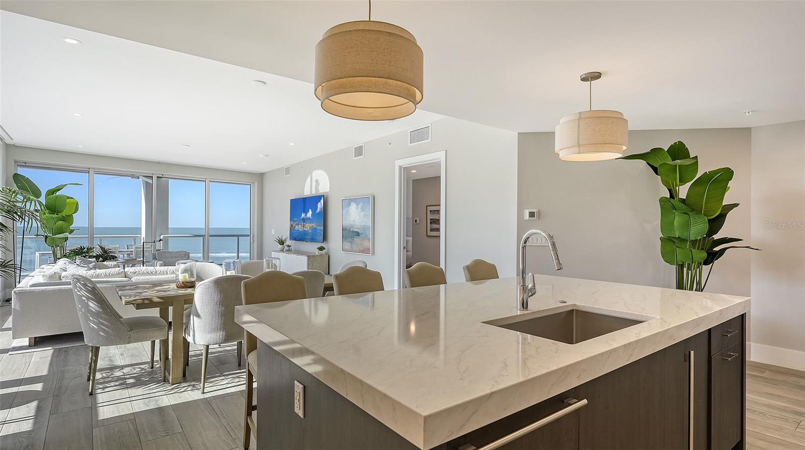 TEN35 SEASIDE - Residential