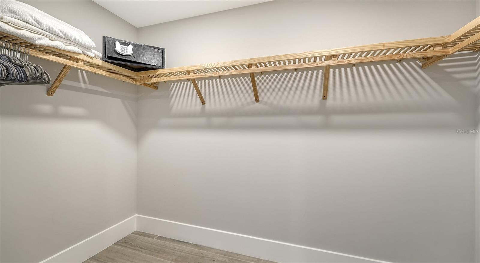 TEN35 SEASIDE - Residential