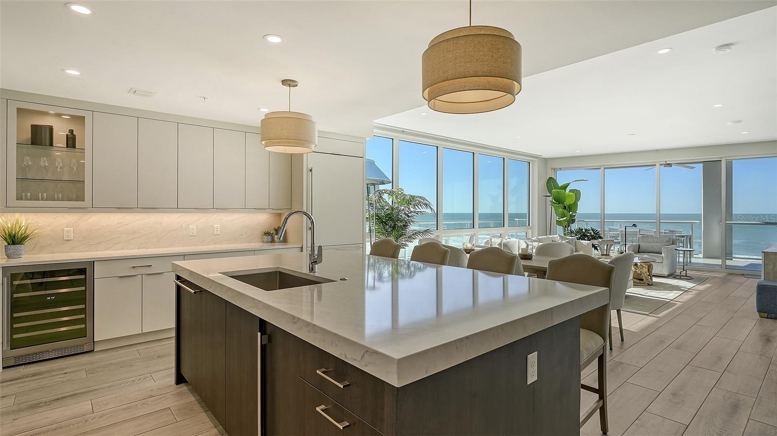 TEN35 SEASIDE - Residential