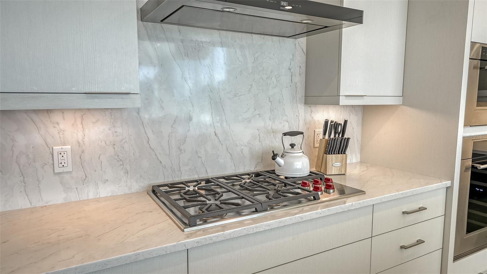 TEN35 SEASIDE - Residential