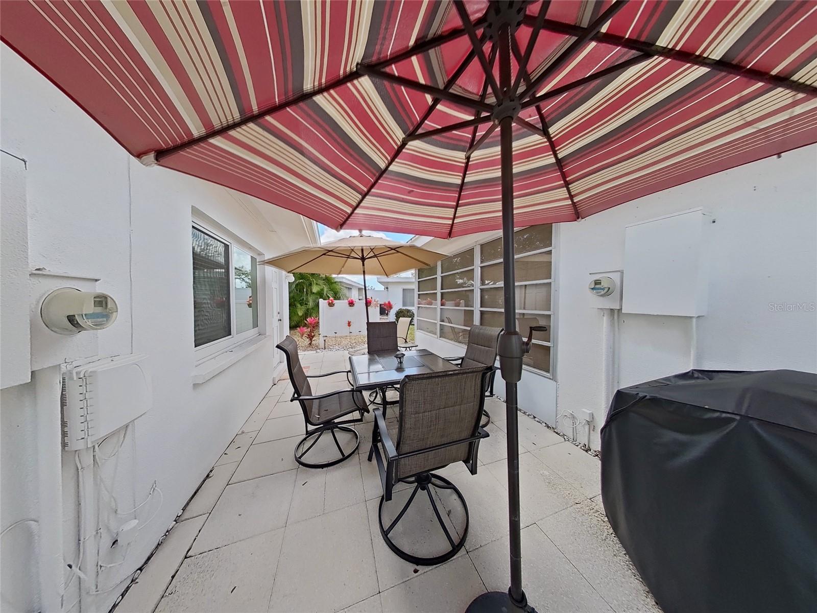 STRATHMORE VILLA SEC 04 - Residential