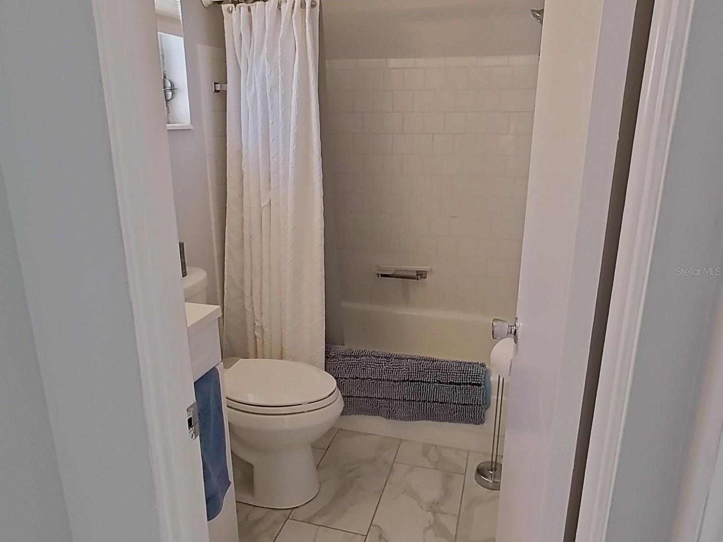 STRATHMORE VILLA SEC 04 - Residential