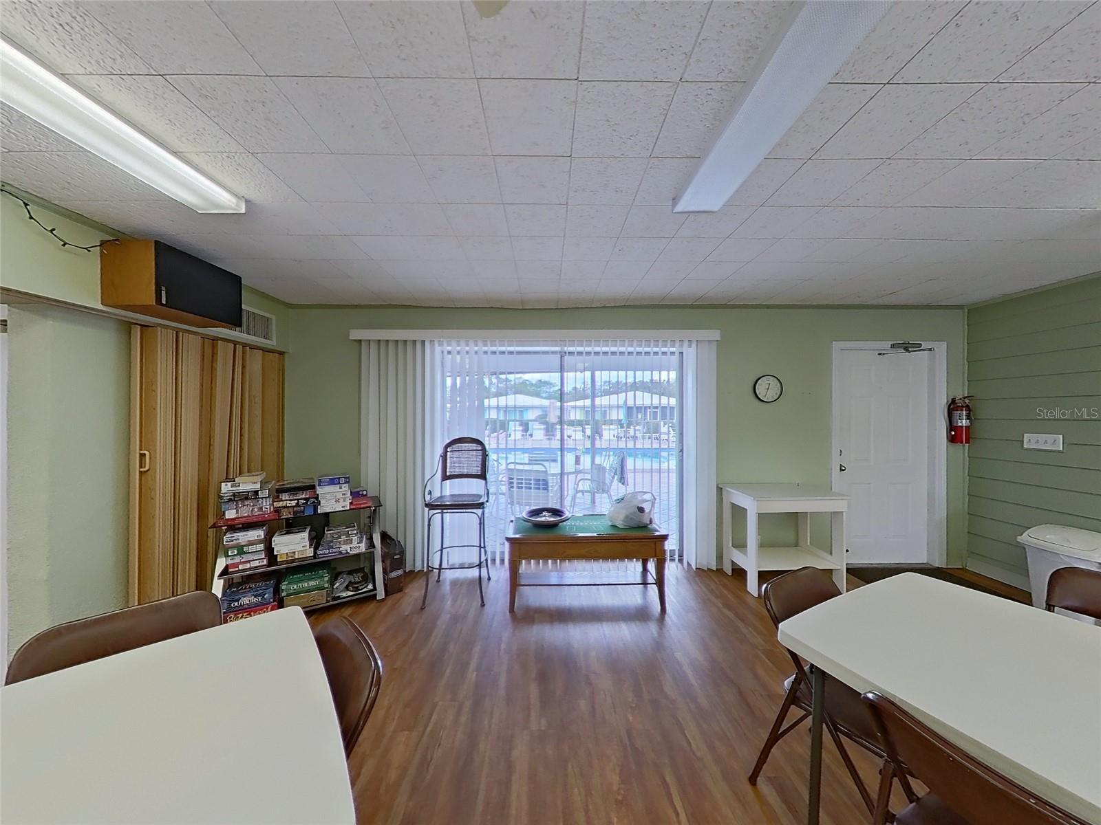 STRATHMORE VILLA SEC 04 - Residential