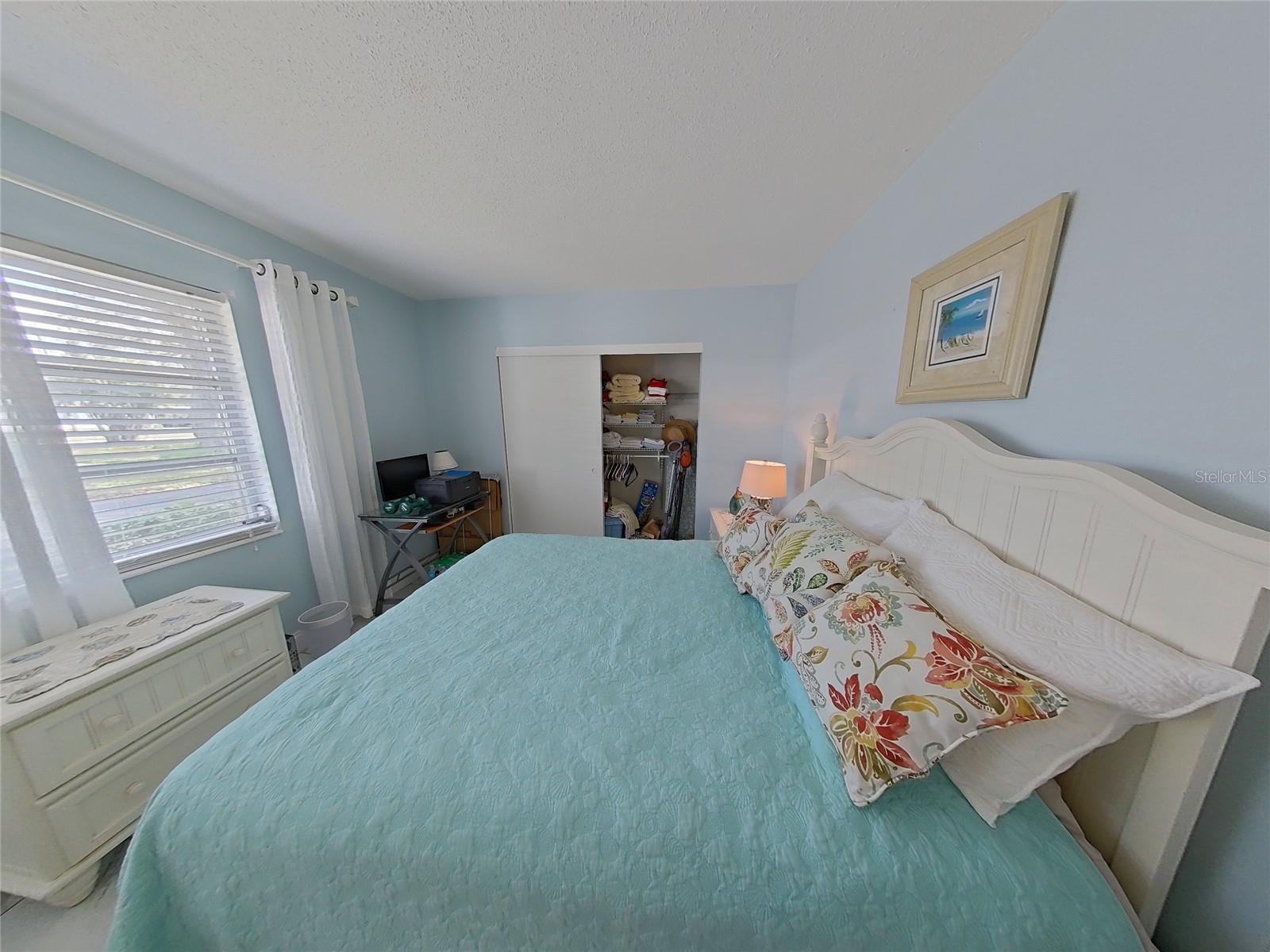 STRATHMORE VILLA SEC 04 - Residential