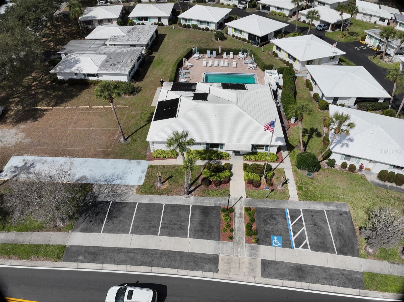 STRATHMORE VILLA SEC 04 - Residential