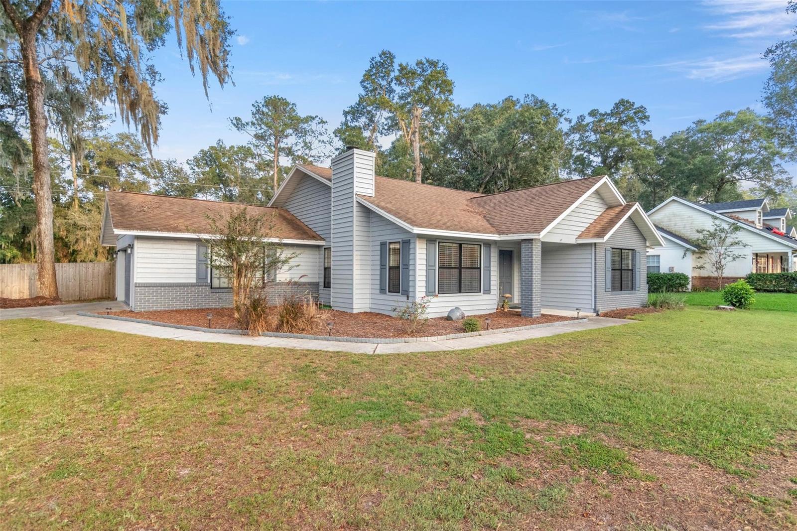 REGAL WOODS - Residential