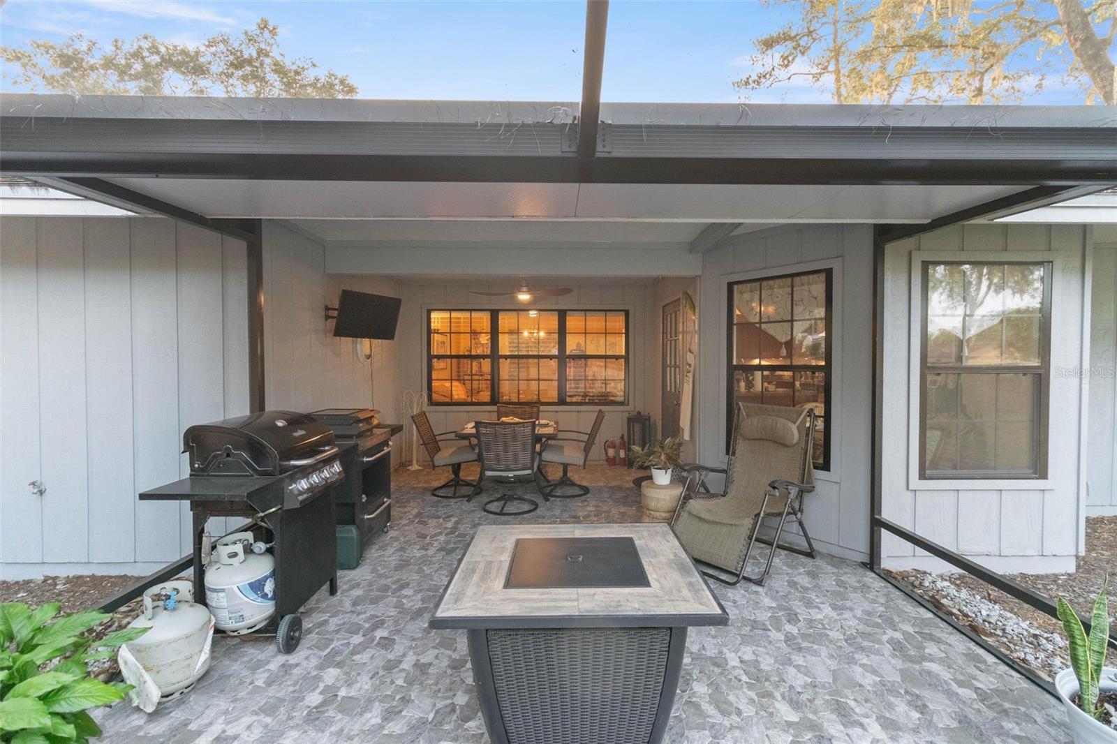 REGAL WOODS - Residential