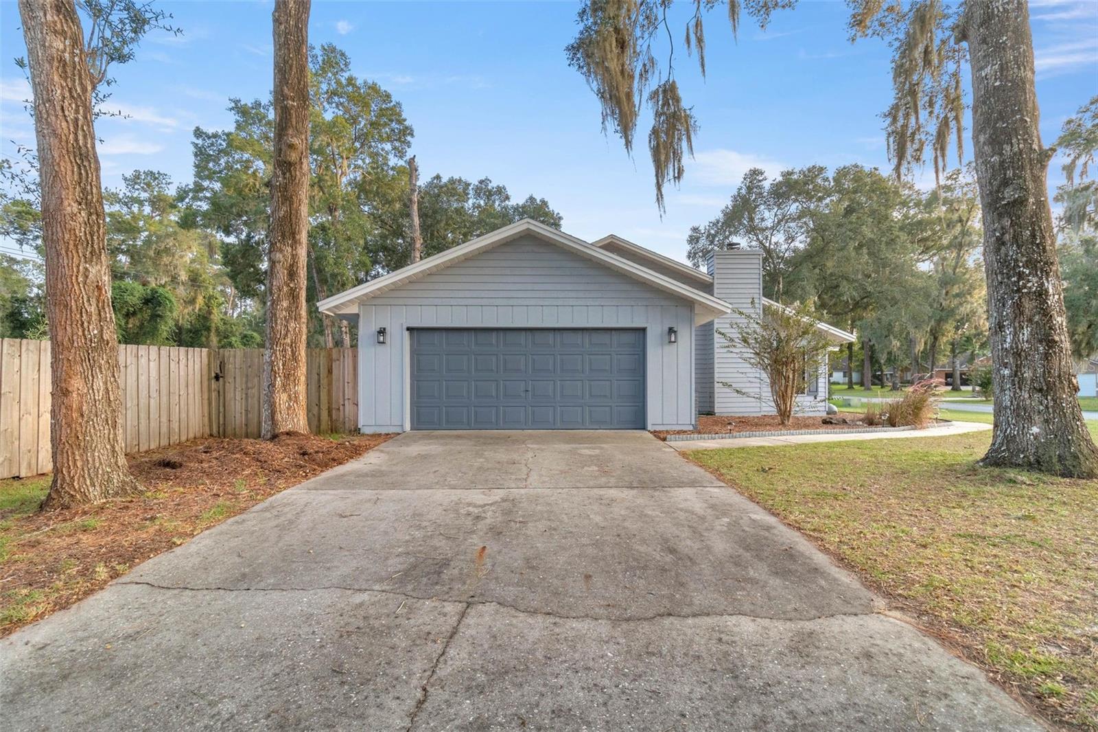 REGAL WOODS - Residential