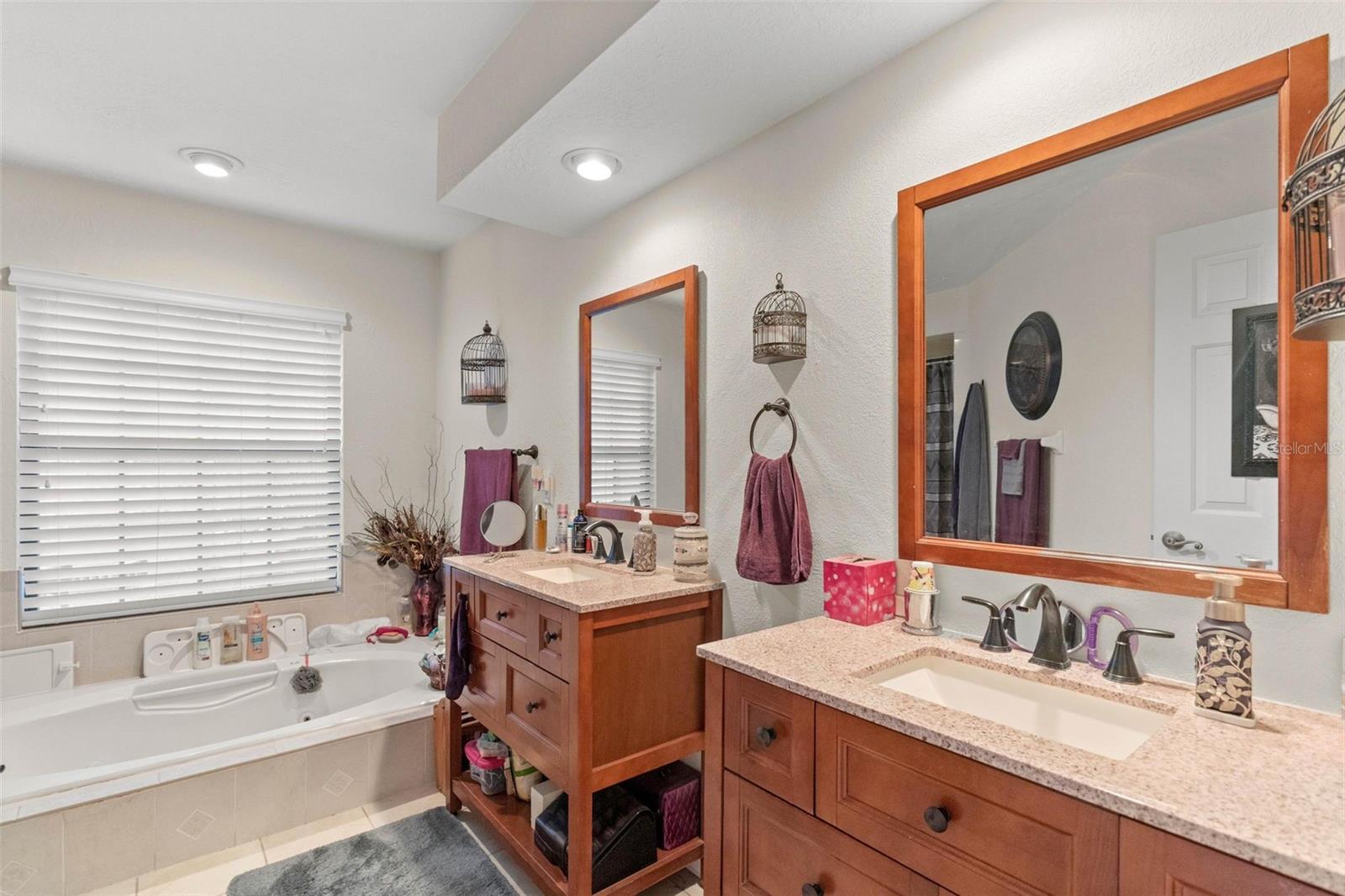 REGAL WOODS - Residential