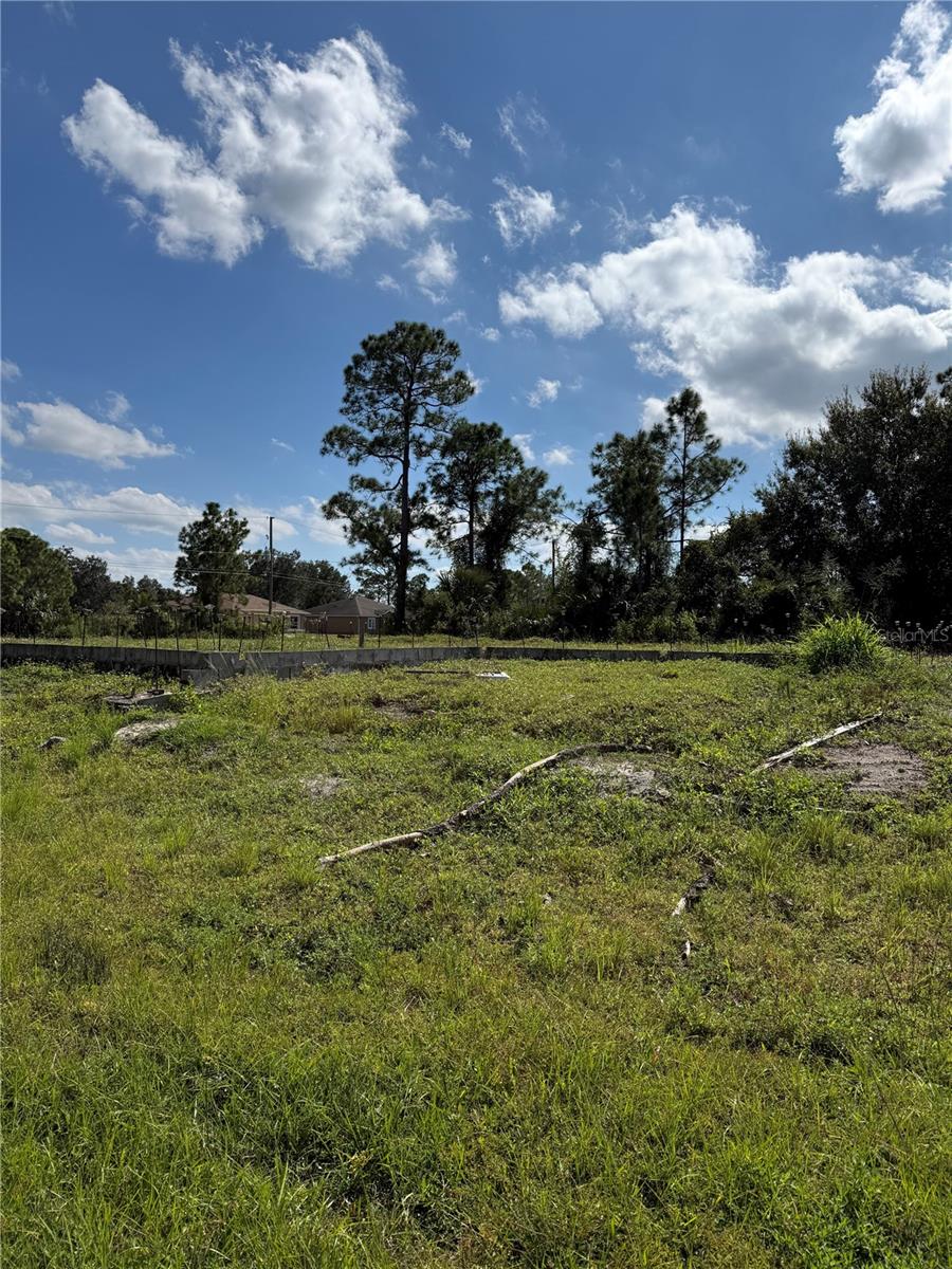 PORT CHARLOTTE SUB 28 - Land