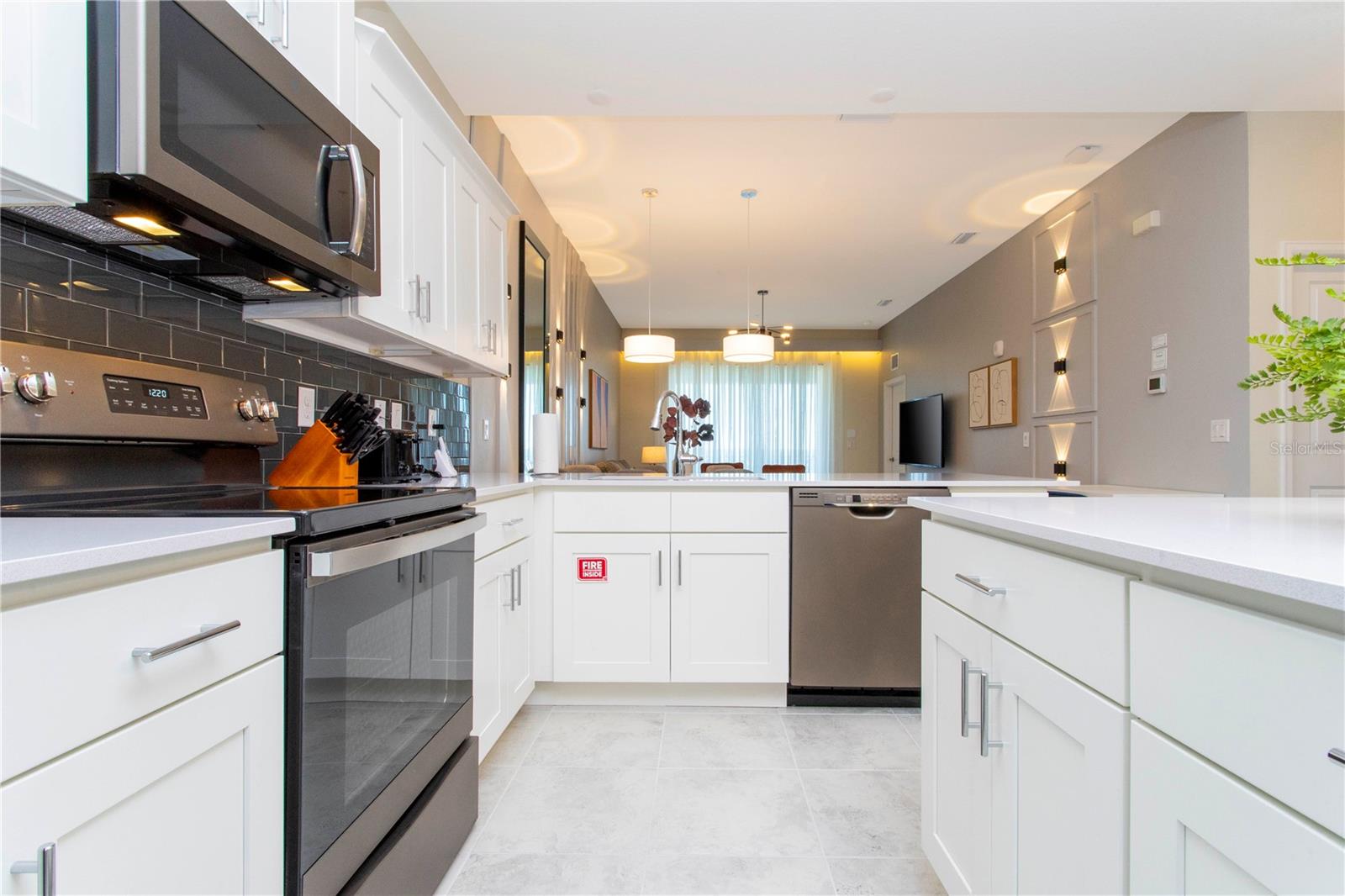 TERRACES/STOREY LAKE CONDO - Residential