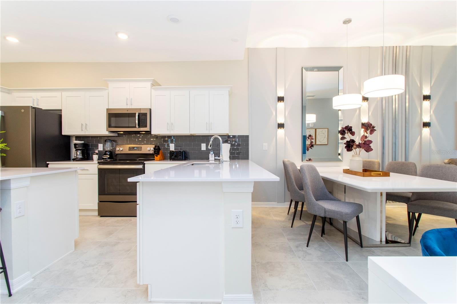 TERRACES/STOREY LAKE CONDO - Residential