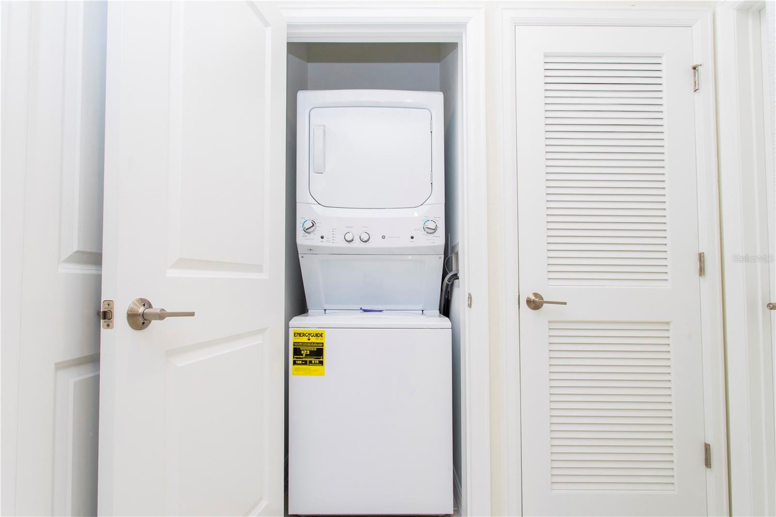 TERRACES/STOREY LAKE CONDO - Residential