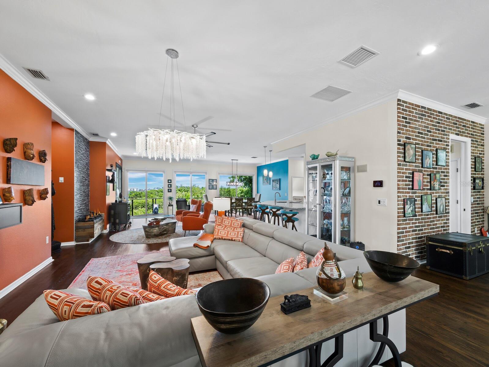 8810 FISHERMENS BAY DRIVE